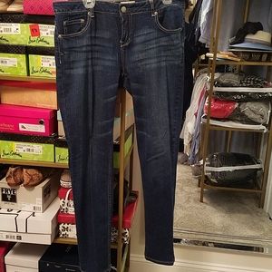 🛍👠 Aeropostale Bayla Skinny Jeans